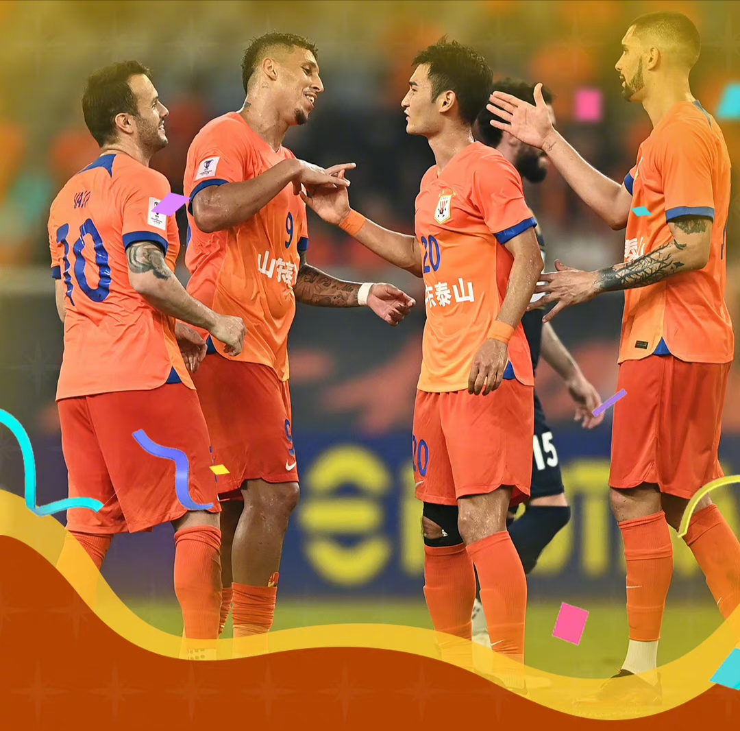 开云体育下载-足球赛事完美收官，强队角逐争夺胜利