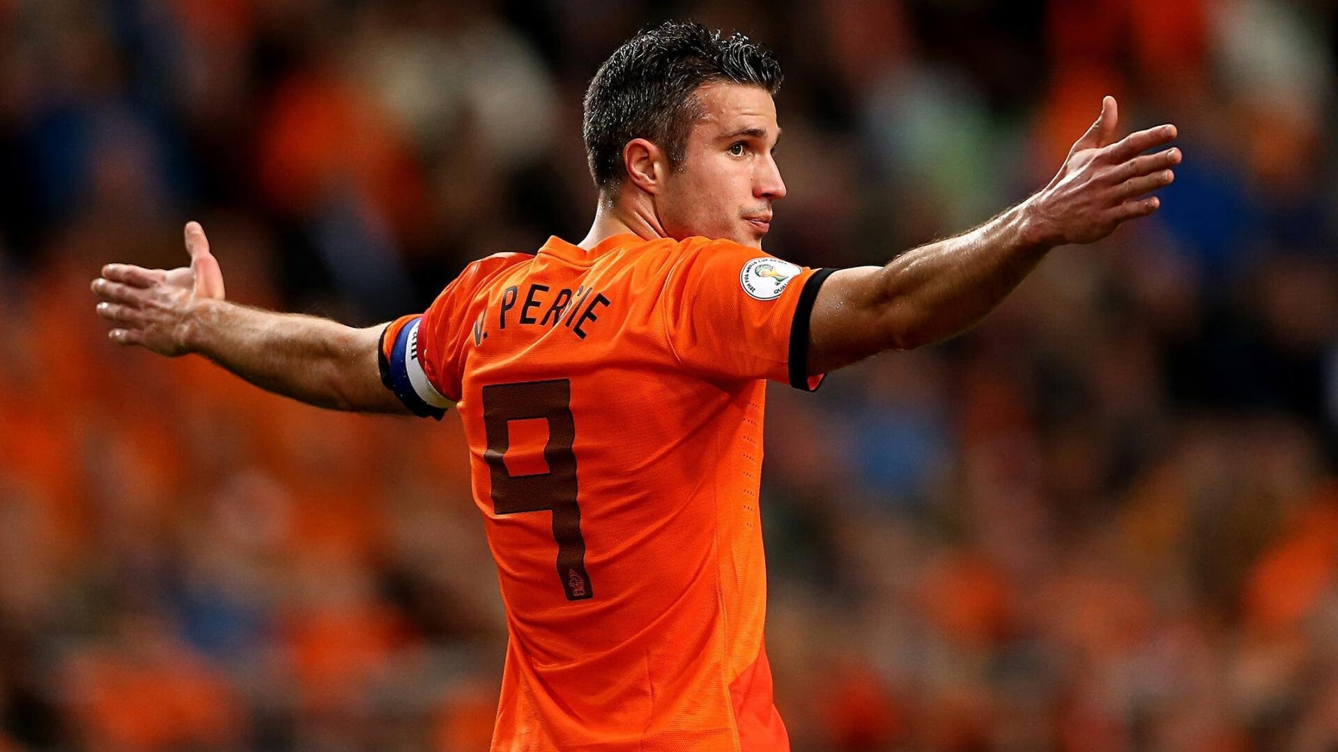 库尔图瓦用实力证明自己，拜仁制霸瑞典